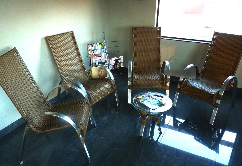 Turis Hotel โดราโดส ภายนอก รูปภาพ